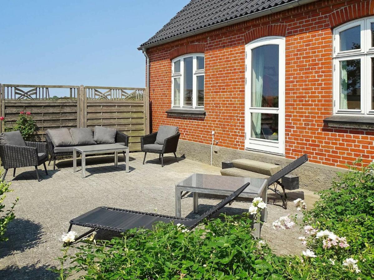 14 Person Holiday Home In R Sk Bing Ærøskøbing Extérieur photo