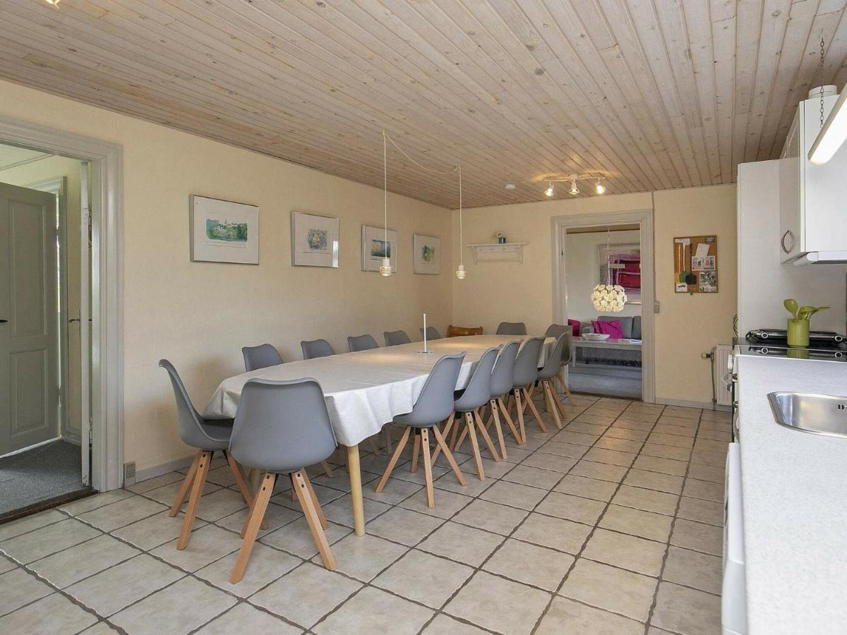 14 Person Holiday Home In R Sk Bing Ærøskøbing Extérieur photo