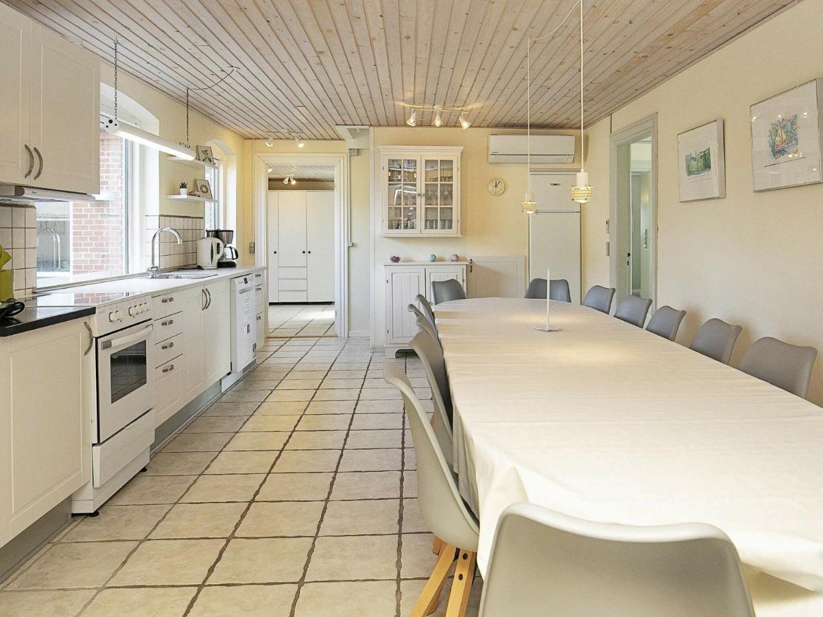 14 Person Holiday Home In R Sk Bing Ærøskøbing Chambre photo